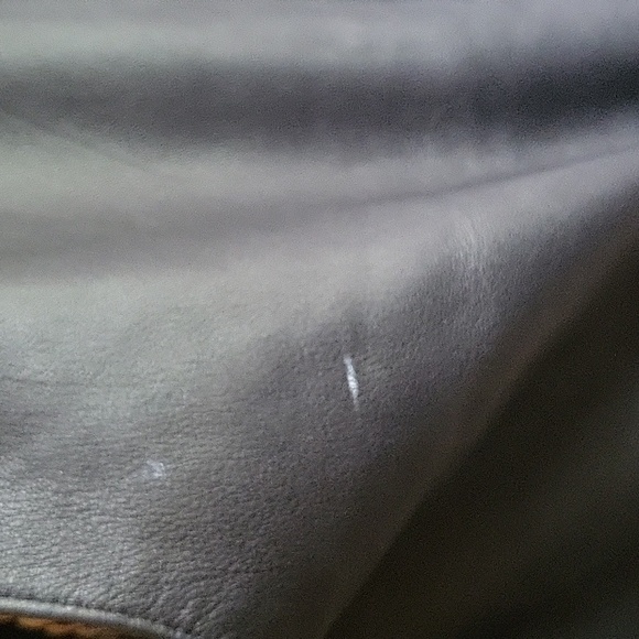 Beautiful Dimitri vintage leather vest - Picture 4 of 5